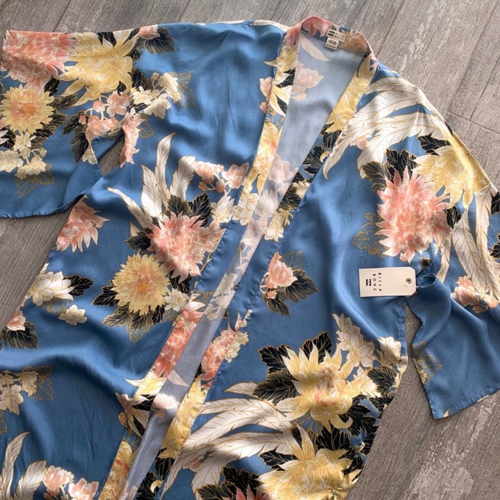 🔥🔥BILLABONG - EASTERN RISER KIMONO ROBE TOP🔥🔥 - Picture 2 of 11